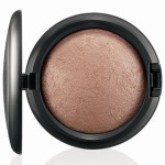 embedded_mac-tropical-taboo-mineralize-skinfinish-soft-and-gentle