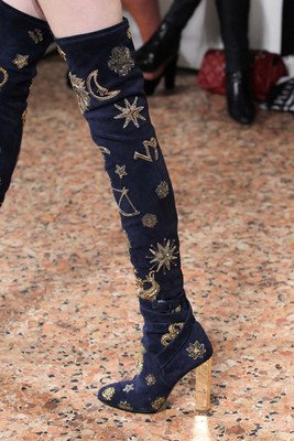 embedded_skin_tight_boots_fall_2015_pucci