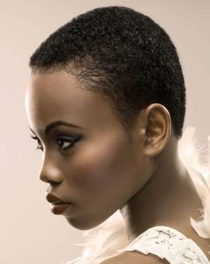2012-Fall-and-Winter-2013-Short-Hairstyles-and-Haircut-Trends-For-Black-and-African-American-Hair