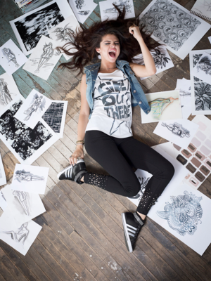 embedded_Selena_Gomez_for_Adidas_Neo_Fall_2013_Campaign_Look_1