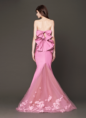 embedded_Vera_Wang_Fall_2013_Bridal_Gown_Pink_Back_View
