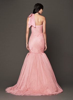 embedded_Vera_Wang_Fall_2013_Bridal_Gown_Salmon_Back_View