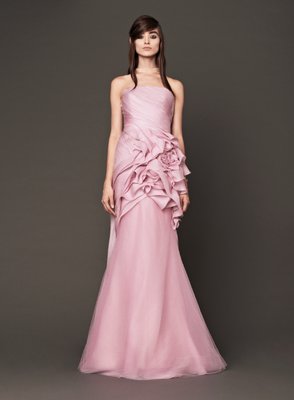 embedded_Vera_Wang_Fall_2013_Bridal_Pink_Dress