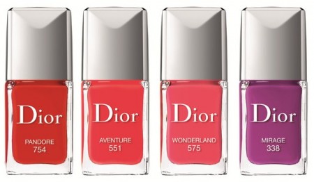 embedded_Dior_Vernis_Couture_Effet_Gel_spring_2014_nail_polishes.png