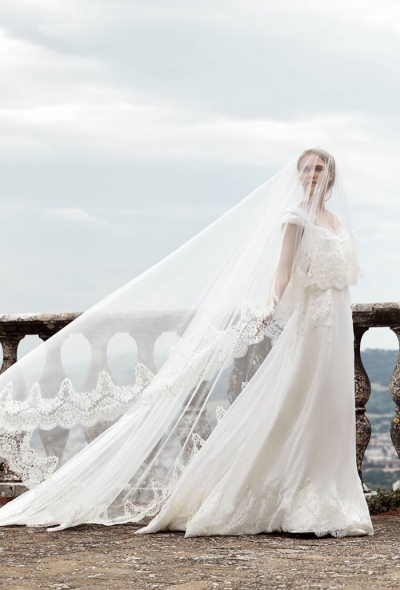 Alberta-Ferretti-Bridal-2016-Wedding-Dresses03-400x600