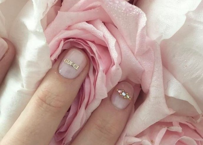 Logo-Nails-Are-The-Ultimate-Nail-Trend-For-2017-1